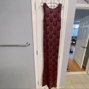Maroon sparkle scalloped long dress - Large